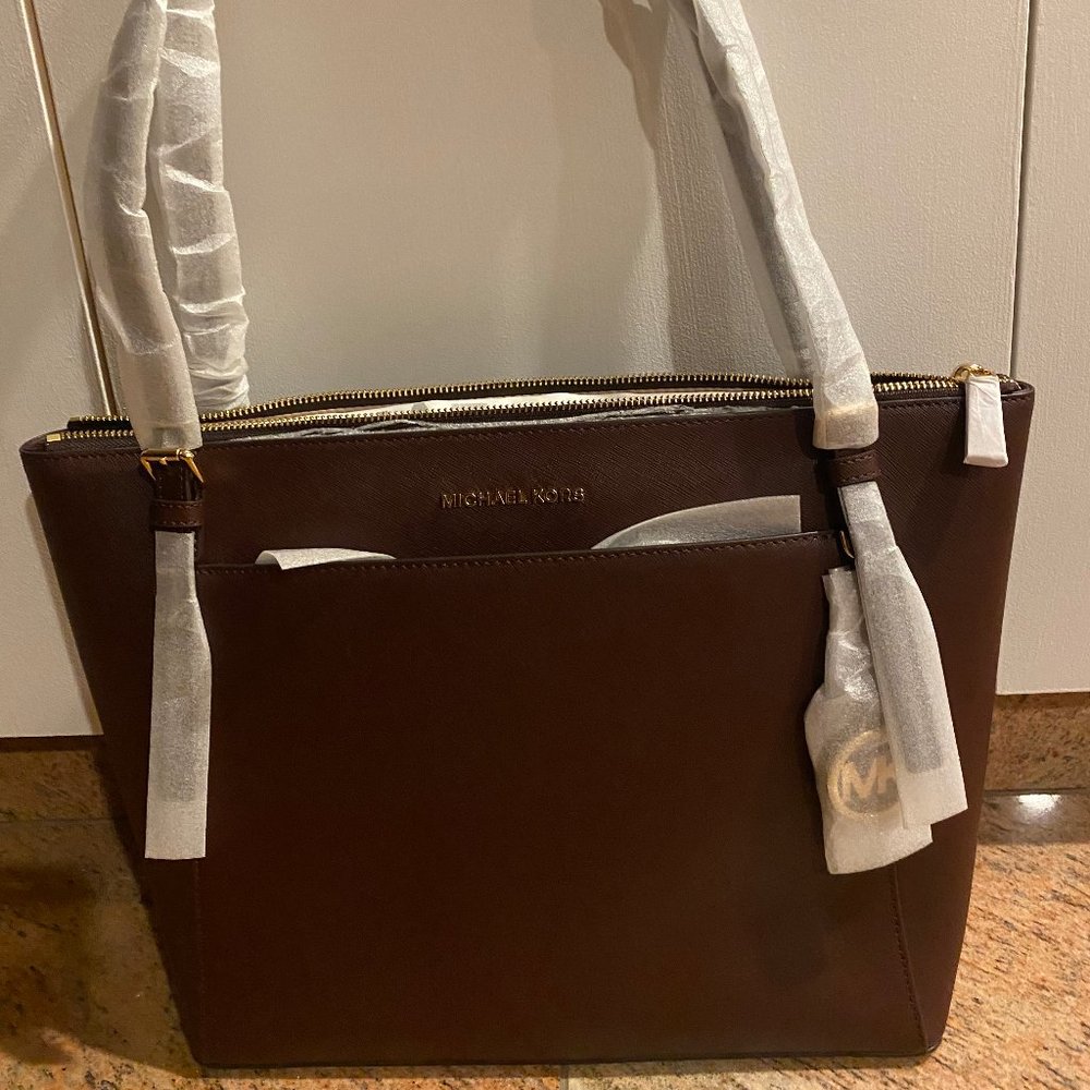 NWT Large Burgundy Michael Kors Tote w/ Pocket